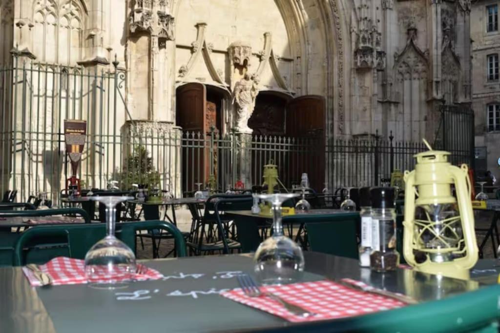 Appartamento Centre Palais Des Papes B2 Clim - 123Avignone Esterno foto